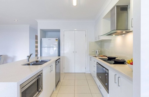 Anna Bay House | 13 Morna Point Rd - pet friendly , boat parking house on one level