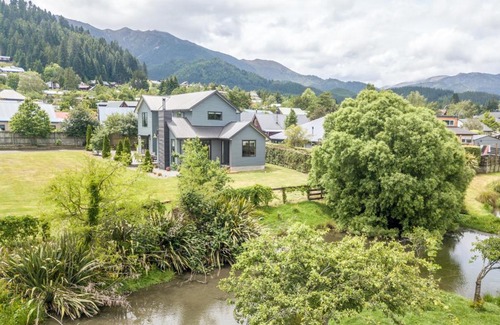 Hanmer Springs House | 13 St James Avenue