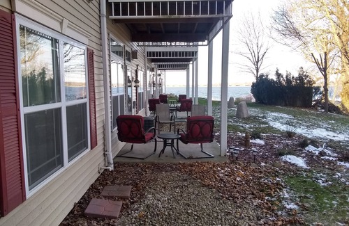 Delavan Lake Condo | 131- Handicap Accessible Suite w/Patio