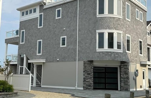 Harvey Cedars House | 1345 6309F Boulevard LLC