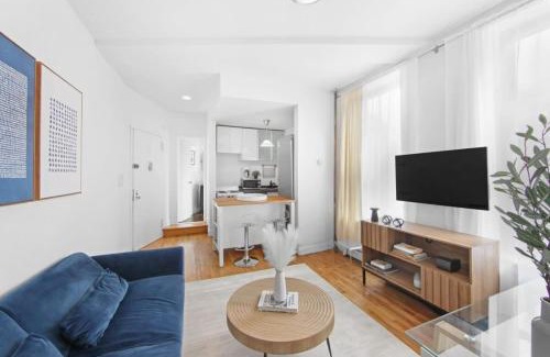 West Village Apartment | 139-2E west village 1BR best value