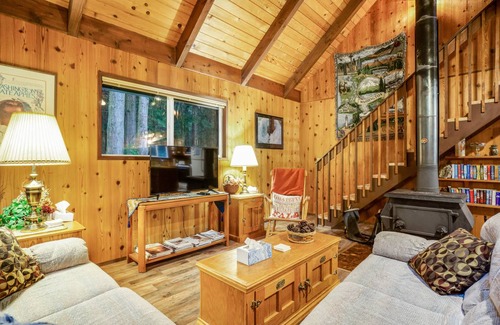 Lopez Island Ski Chalet | 139 m² Chalet ∙ 2 bedrooms ∙ 6 guests