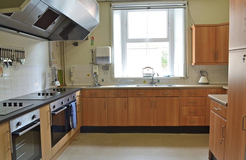 Torquay City Centre Cottage | 14 bedroom accommodation in Torquay