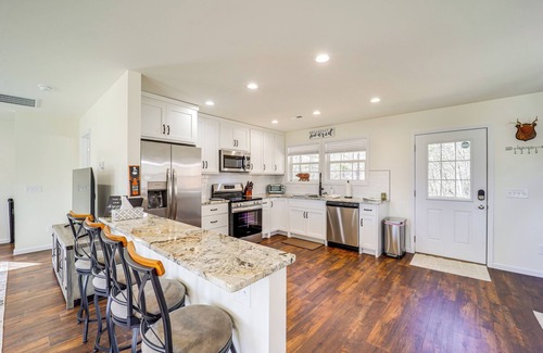 Ferguson House | 14 Mi to Appalachian Ski Mtn! Family Getaway