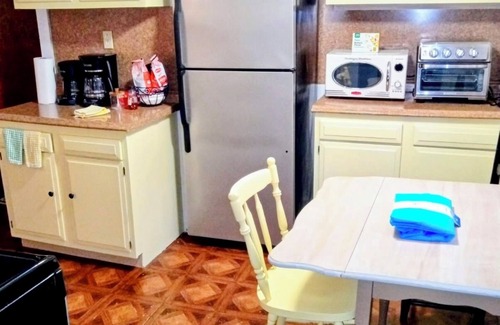 Cherry Valley House | 14 Miles To Cooperstown! Charming 3 Bedroom Farmhouse in Cherry Valley Village!