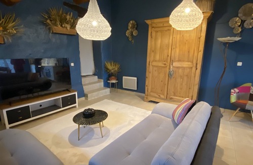Salavas Apartment | 140 m2 just for you.5-minute walk from the Ardèche river.