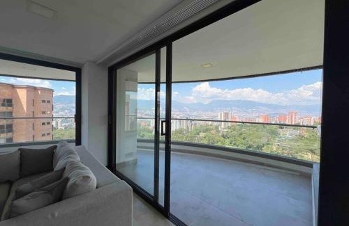 El Castillo Apartment | 1401, Luxury Penthouse In El Poblado