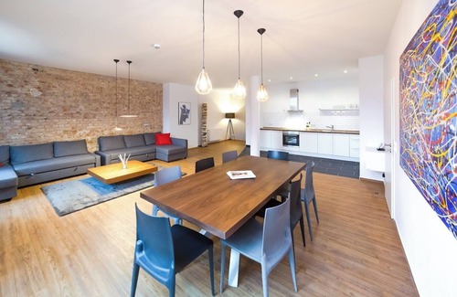 Moabit Apartment | 140SQM 4-BEDROOM INTERIOR-DESIGNED APARTMENT BY BENSIMON