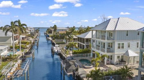 South Island House | 143 Catch and Relax- 5BR Home with Pool & Spa! home