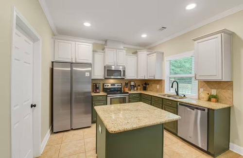Blanchard Cottage | 15-Acre Relaxing Retreat with Pool, Hot Tub & Trails near Lake Livingston