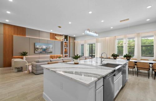 Kissimmee House | 15 Bedrooms 165 Bathrooms Sonoma 4071Sb