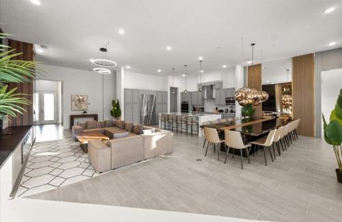 Kissimmee House | 15 Bedrooms 165 Bathrooms Sonoma 4061Sb