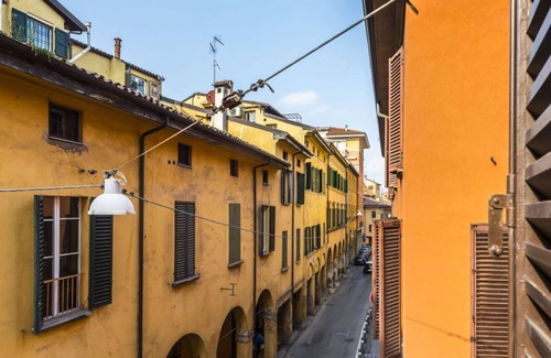 Historic Center Apartment | 15 · Eco Chic Design Apartment - Bologna downtown