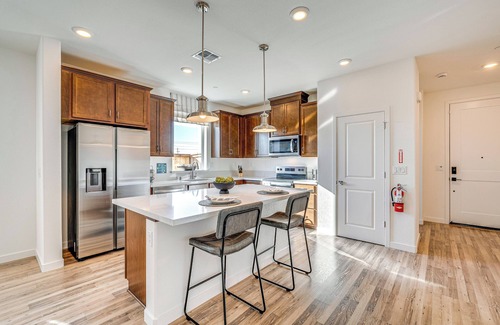 Sacramento House | 15 Mi to Dtwn Sacramento: Newly Built Home!