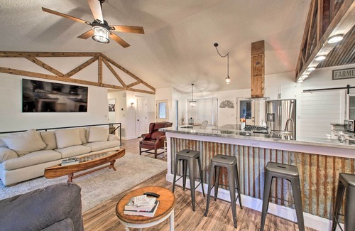 Hot Springs Village House | 15 Mi to Hot Springs Nat'l Park: Home w/Fire Pit!