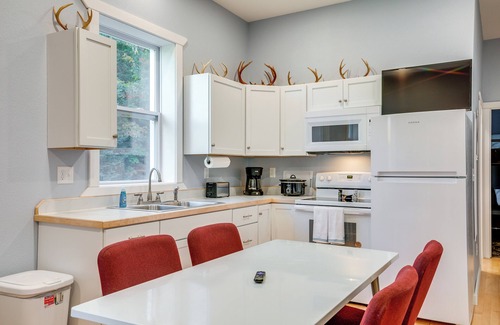 Houghton County House | 15 Mi to Lake Superior: Renovated Church w/Grill