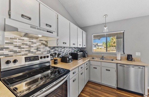 Indian Ridge House | 15 Mins to Disney Community Pool Renovated