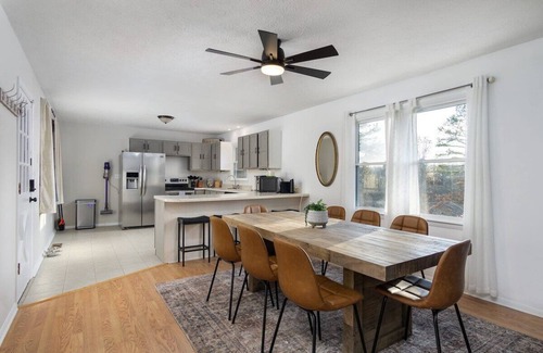 Asheville House | 15 mins to DT Asheville Pool Hot Tub Game Room