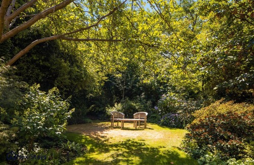 City of Westminster Apartment | 15 Mins Walk to Selfridges | Hyde Park Penthouse