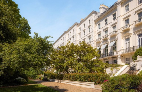 City of Westminster Apartment | 15 Mins Walk to Selfridges | Hyde Park Penthouse