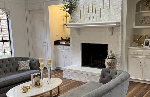 Richardson Cottage | 15 minutes from Dallas! Modern French cottage home