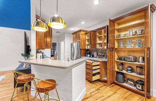 Asheville House | 15 Minutes to Downtown Asheville! Movie Theater, Game Rm, HotTub, Sauna, Firepit
