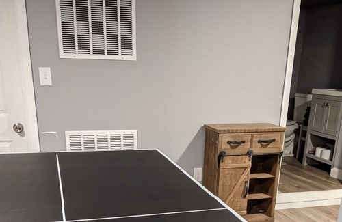East Haven  Rutland County House | 15 minutes to k-town with sauna and pool table sleeps up to four