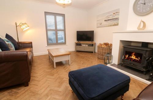 St. Buryan House | 15 Tower Meadows