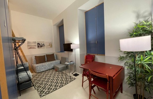 Leixões Apartment | 150 meters from the beautiful Matosinhos beach, close to restaurants and transportation