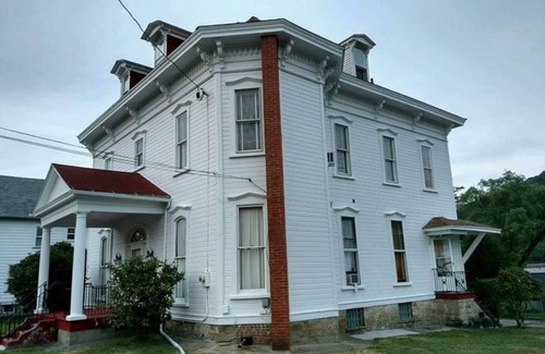 Franklin House | 150 Year Old Historic Home w/Vintage Charm!
