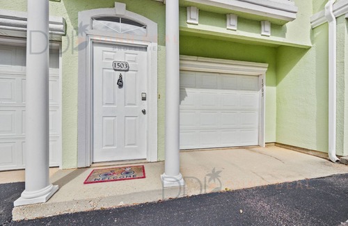 Gulfport Villa | 1503v Tiki Retreat Just a short walk to the Beach