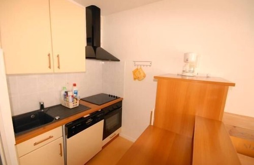 Eaux-Bonnes Apartment | 150m from ski slopes, 2nd floor, view ski slopes, fitness, swimming pool, sauna, terrace, tv