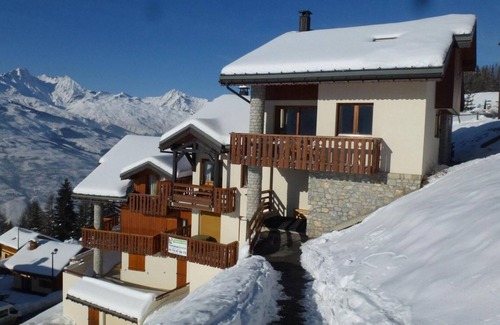 Vallandry Apartment | 150m from ski slopes, 1st floor, terrace, tv, ski locker, 75m², Peisey-Vallandry