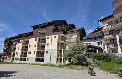Vallandry Apartment | 150m from ski slopes, 3rd floor, balcony, tv, ski locker, 20m², Peisey-Vallandry