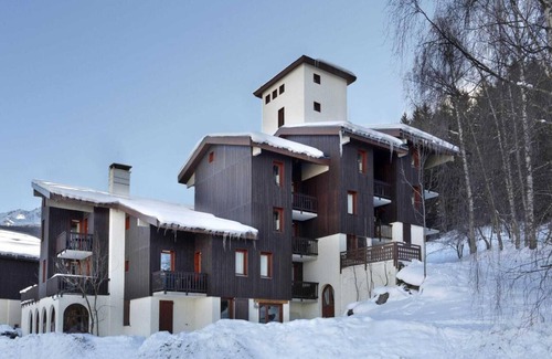 Montchavin Apartment | 150m from ski slopes, 3rd floor, balcony, tv, ski locker, 41m², Montchavin La Plagne