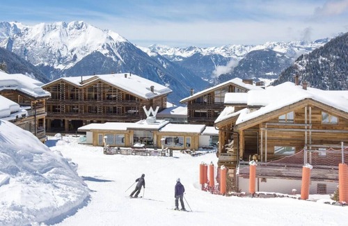 Verbier Apartment | 150SQM Traditional apartment for the best Alpine experience