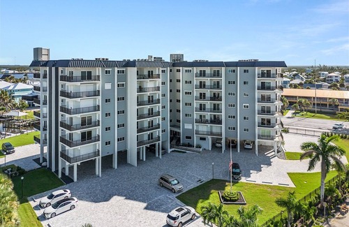 Fort Myers Beach Condo | 1511 Seas The Day: Baitki West #504