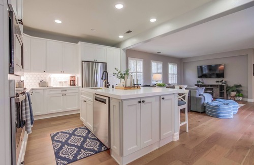 San Diego House | 15562 Bristol Ridge Terrace San Diego CA 92127