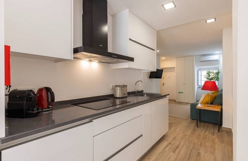Sao Bento Apartment | 156 Banksy Oasis Terrace