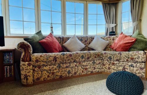 Tywyn Other | 157 Amour Caravan
