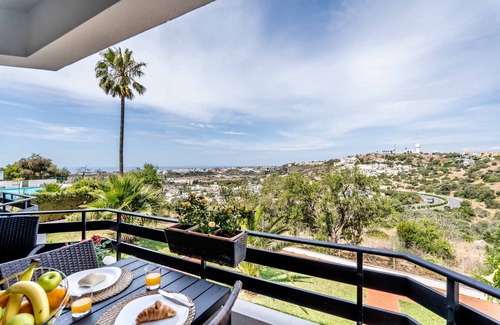 Patio Apartment | #158 T3 Panorama C by Home Holidays