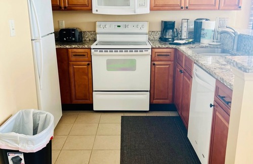 Myrtle Beach Condo | 15th floor 3 bedroom/2 bath condo with million dollar views!