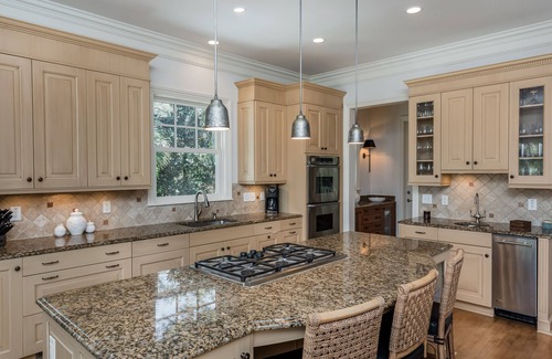 Vanderhorst Plantation House | 161 Flyway Drive: 5BR Home, Pool & Spa, Bike to Beach, Bikes/Beach Gear Credit