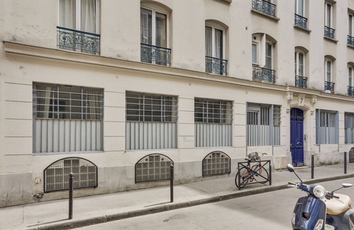 Quartier Saint-Ambroise Apartment | 164 Suite Rudy - Superb apartment in Paris.