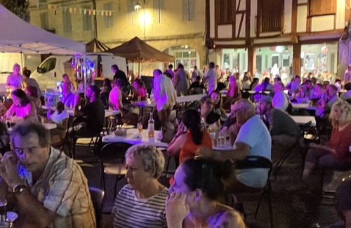 Sainte-Foy-la-Grande House | 16th Century Merchant's HousenSte Foy La GrandenNr Bergerac ✈️nSleeps 4nNEW!