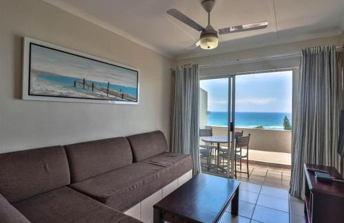 Illovo Beach Apartment | #17 Illovo Views