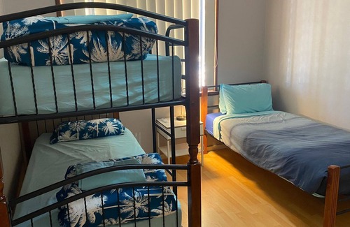 Exmouth House | 17 Ingleton Street - Pet Friendly