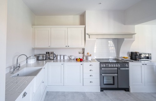 Southwold House | 17 Market Place and The Vault, Southwold