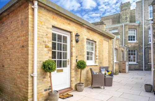 Southwold House | 17 Market Place and The Vault
