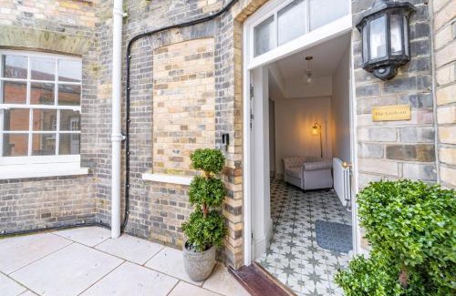 Southwold House | 17 Market Place and The Vault